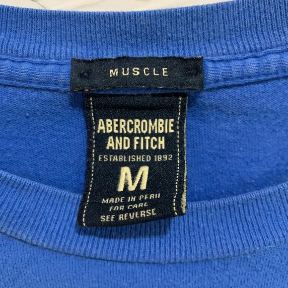 Abercrombie & Fitch T-Shirt - Picture 3 of 3